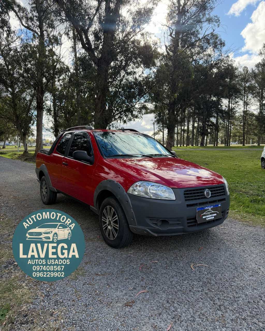 Fiat Strada Working roja de Automotora Lavega